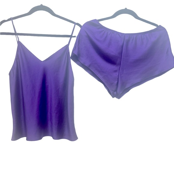 VINTAGE VICTORIAS SECRET 2-PIECE SLEEP SET- SPAGHETTI STRAP AND HIGH CUT SHORTS - Picture 1 of 7